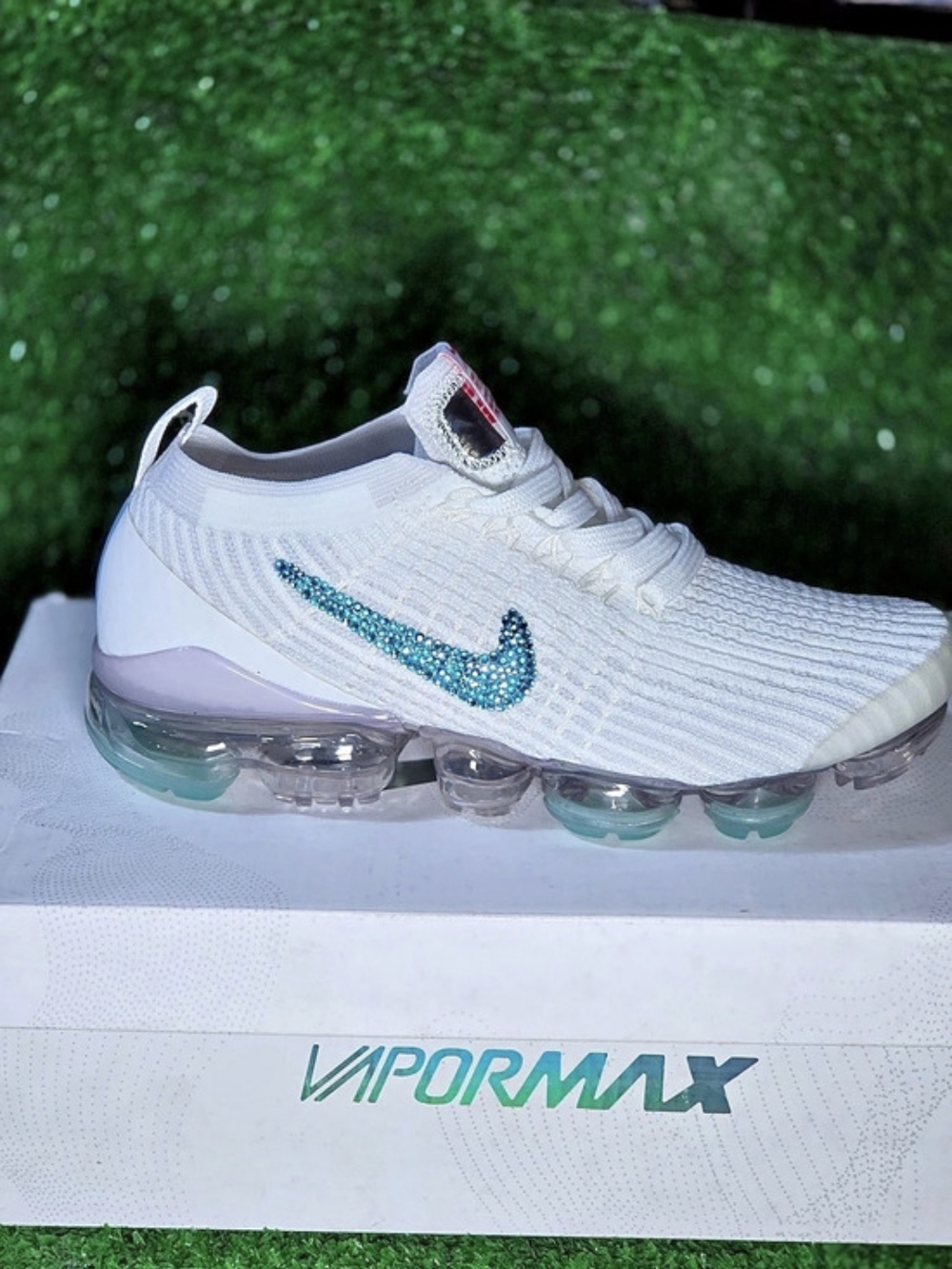 Nike Air VaporMax Flyknit 3 White Blue Rhinestone Accents Brand New Size 7.5